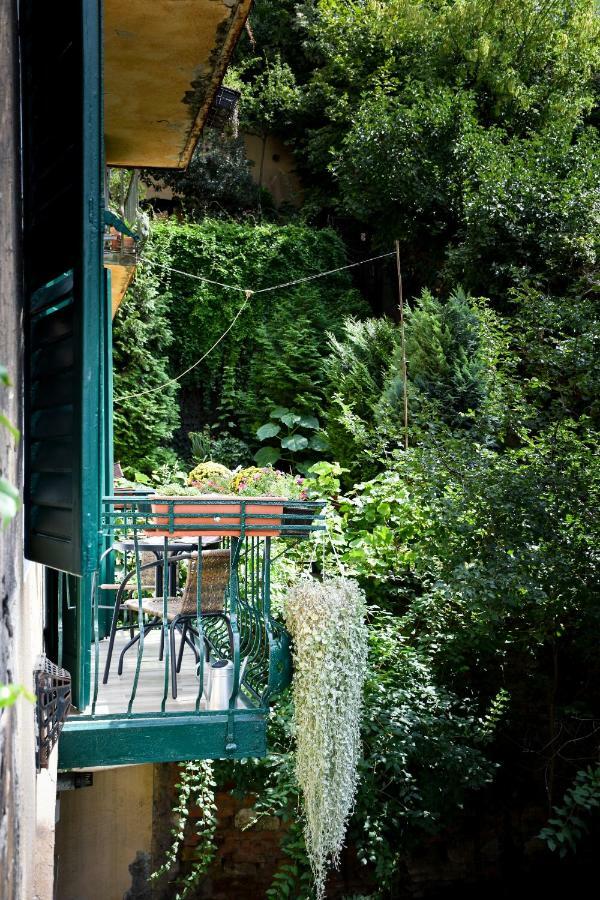 Christine Apartment Close To The Buda Castle Budapest Exterior photo